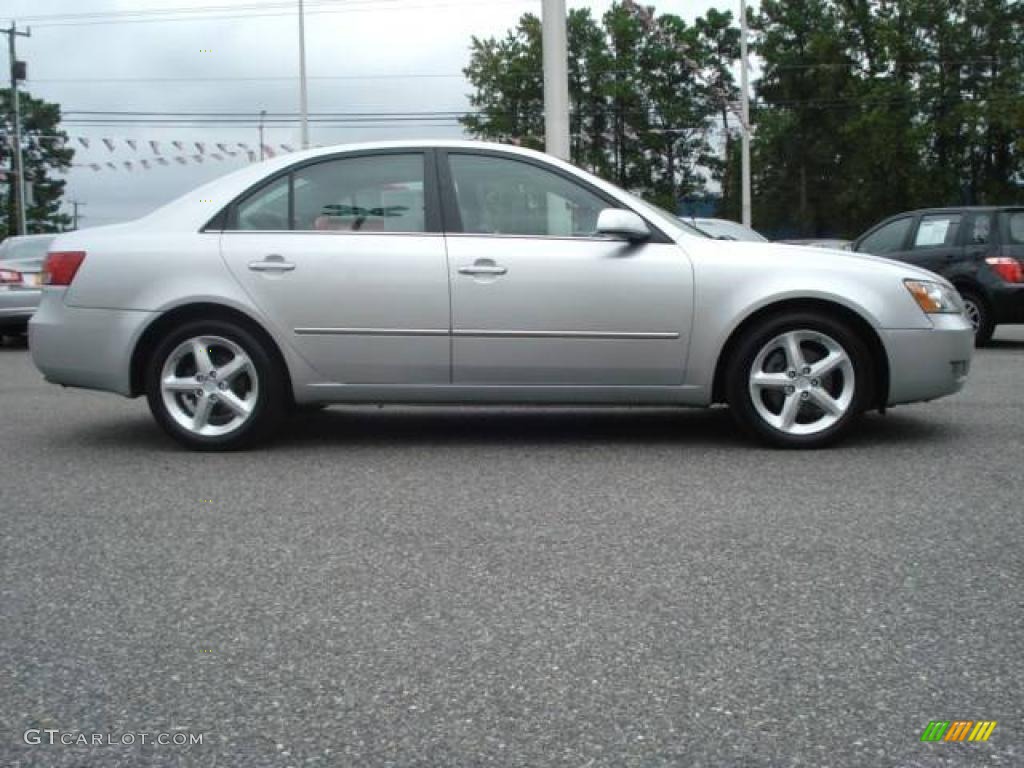 2008 Sonata Limited V6 - Bright Silver / Gray photo #5