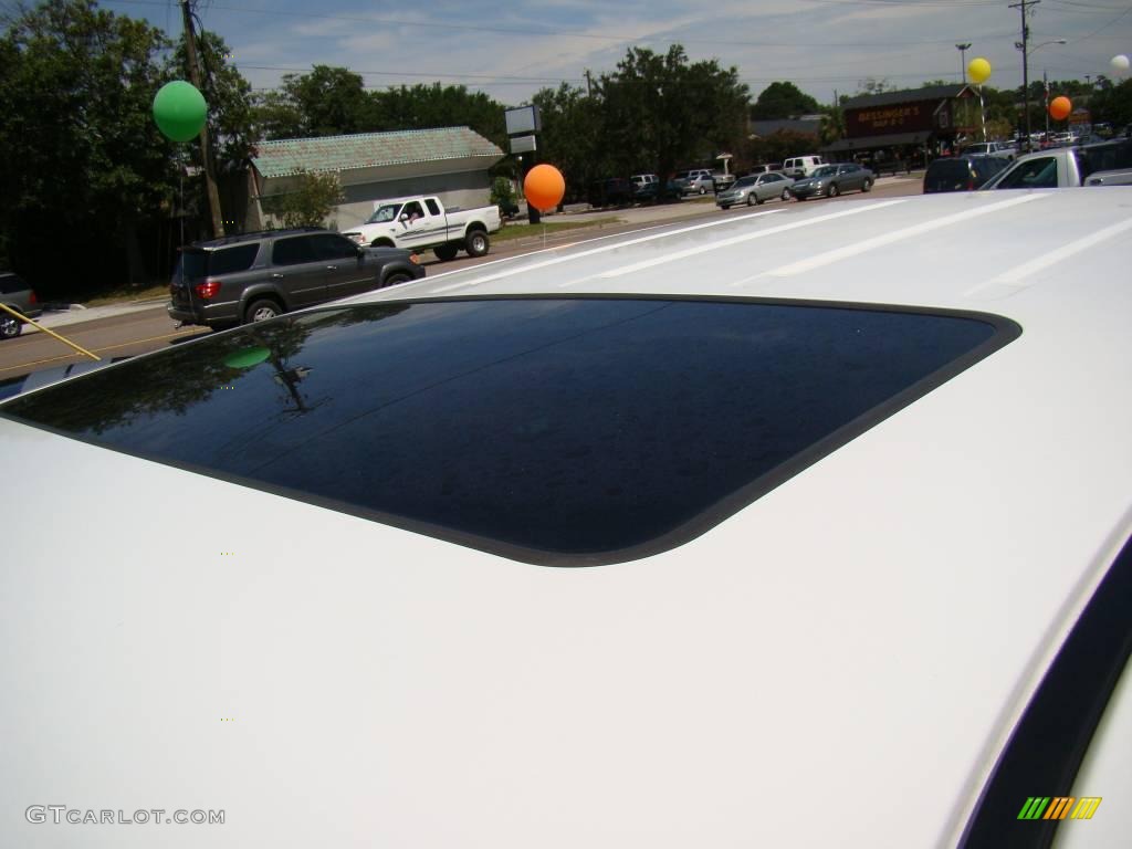 2006 Mustang GT Premium Coupe - Legend Lime Metallic / Light Parchment photo #44
