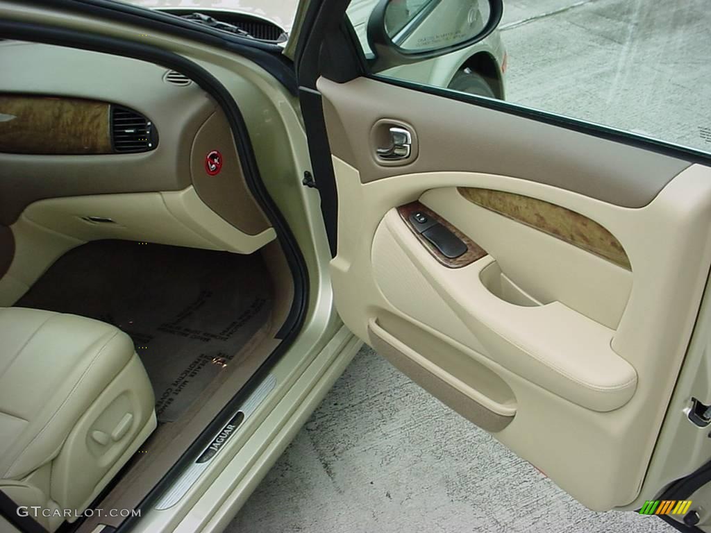 2006 S-Type 3.0 - Winter Gold Metallic / Champagne photo #17
