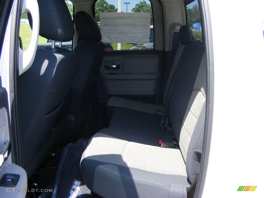 2009 Ram 1500 SLT Quad Cab - Stone White / Dark Slate/Medium Graystone photo #6