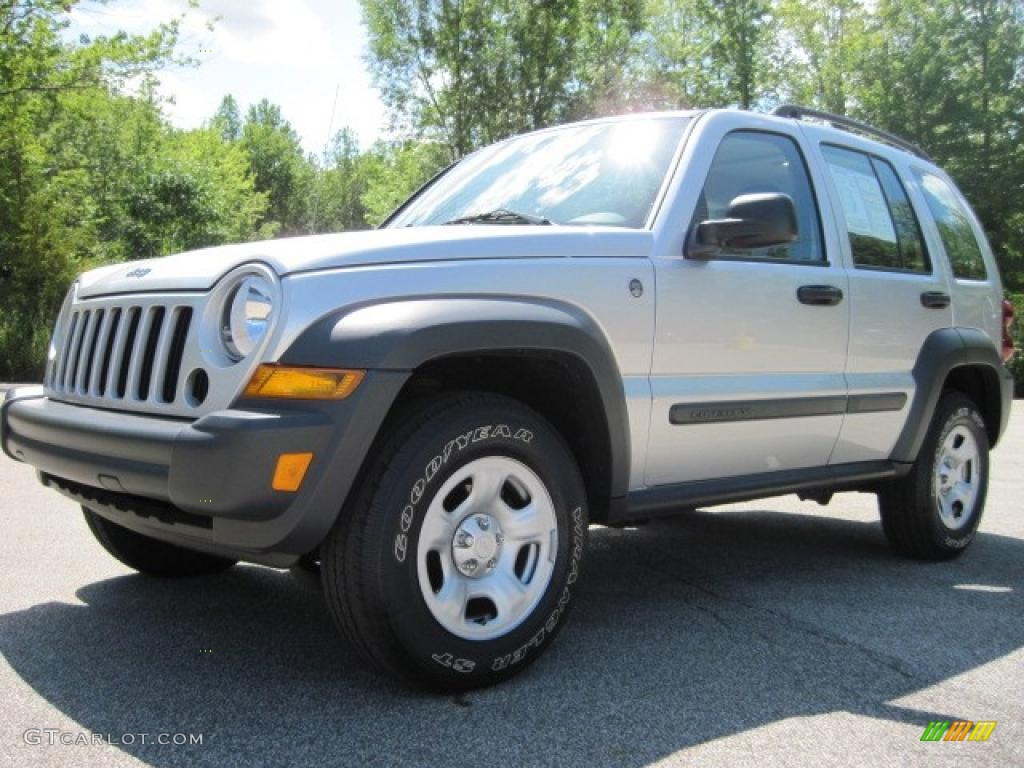 2006 Liberty Sport 4x4 - Bright Silver Metallic / Medium Slate Gray photo #1