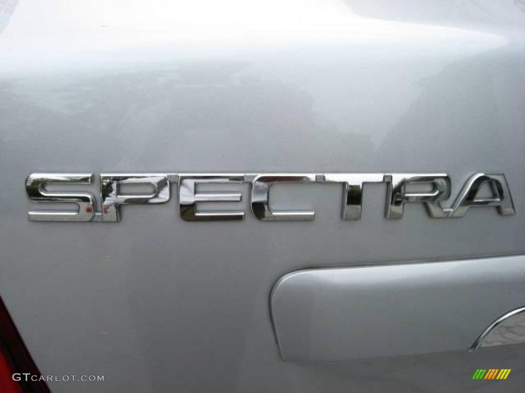 2007 Spectra EX Sedan - Silver / Gray photo #38