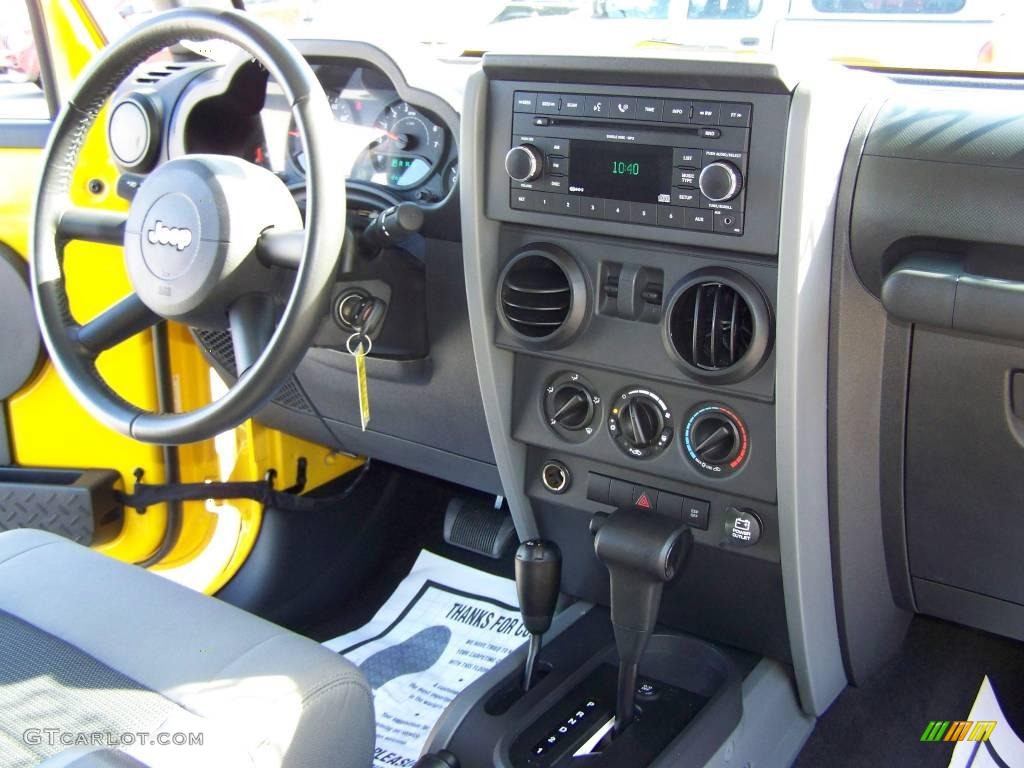 2008 Wrangler X 4x4 - Detonator Yellow / Dark Slate Gray/Medium Slate Gray photo #12