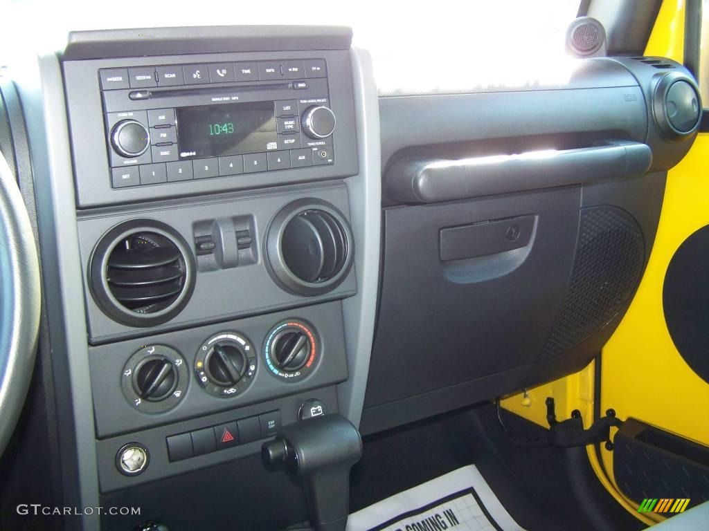 2008 Wrangler X 4x4 - Detonator Yellow / Dark Slate Gray/Medium Slate Gray photo #16