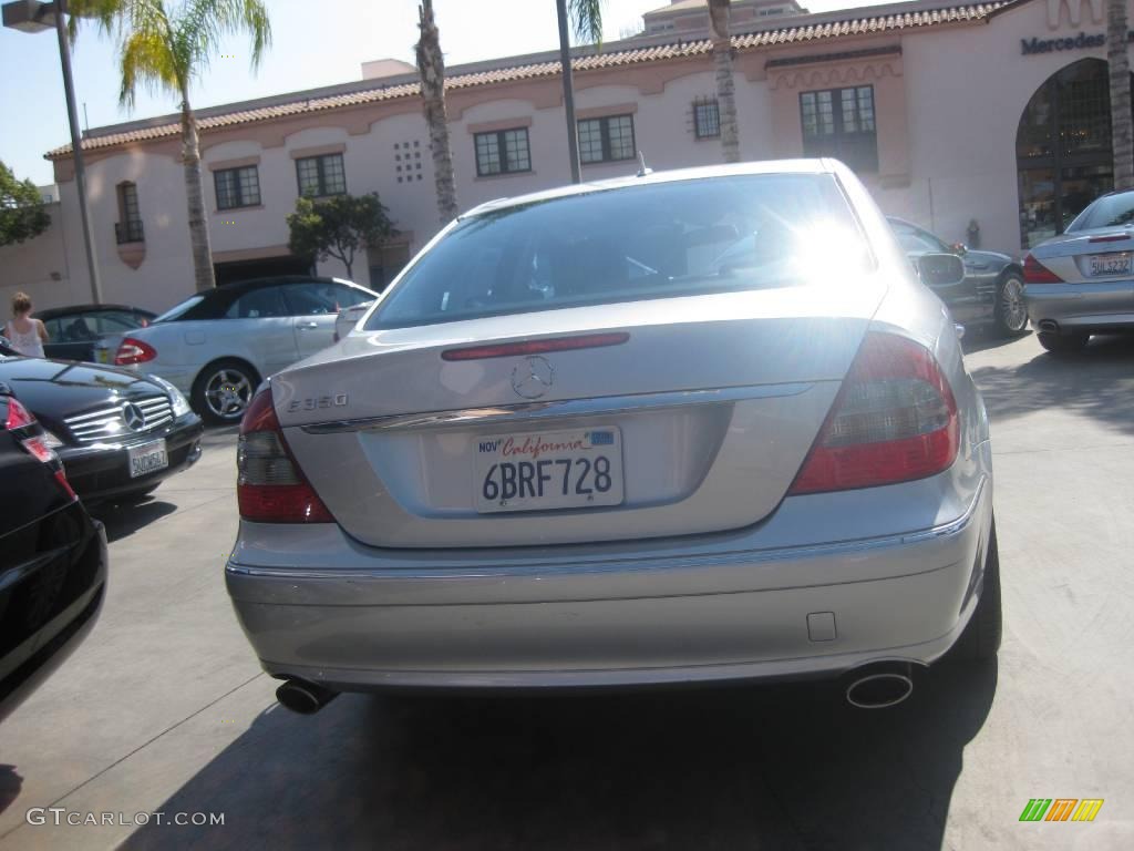 2008 E 350 Sedan - Iridium Silver Metallic / Black photo #4