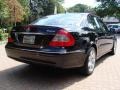 Black - E 350 4Matic Sedan Photo No. 5