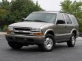 2001 Light Pewter Metallic Chevrolet Blazer LS 4x4  photo #2