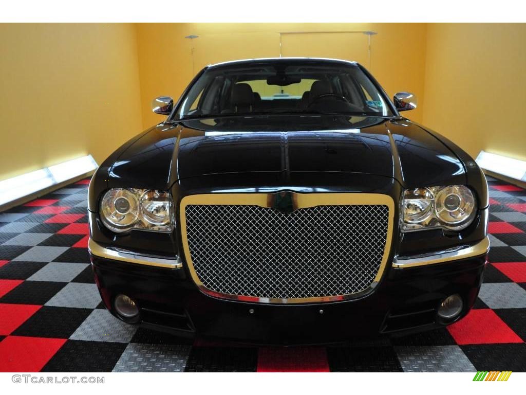 2005 300 C HEMI - Brilliant Black Crystal Pearl / Dark Slate Gray/Medium Slate Gray photo #2