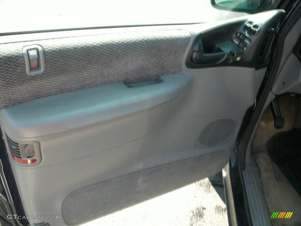 1997 Caravan SE - Deep Amethyst Pearl / Gray photo #6