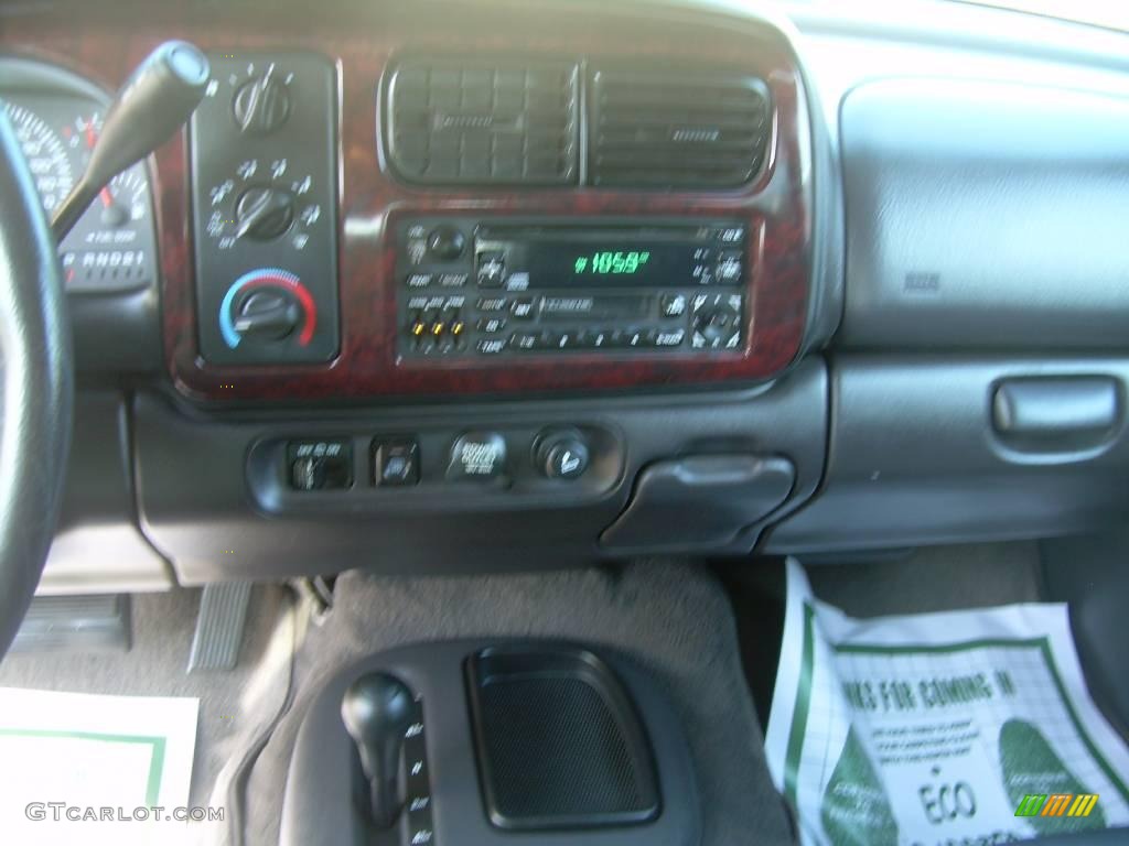 2000 Durango SLT 4x4 - Chili Pepper Red Pearl / Agate Black photo #15