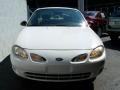 Oxford White - Escort ZX2 Coupe Photo No. 2