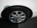 White - S40 1.9T Photo No. 24