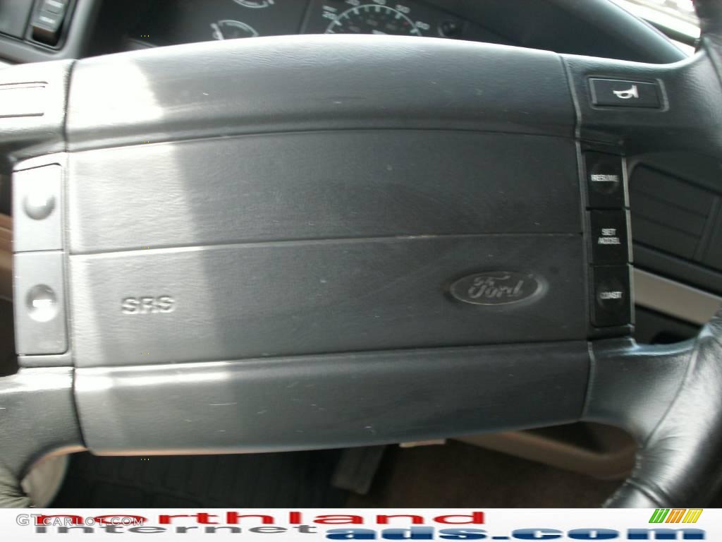 1995 F150 XLT Regular Cab - Light Santa Fe Pearl Metallic / Beige photo #19