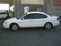 2001 Vibrant White Ford Taurus SES  photo #4