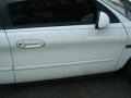 2001 Vibrant White Ford Taurus SES  photo #16