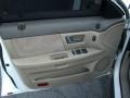 2001 Vibrant White Ford Taurus SES  photo #23