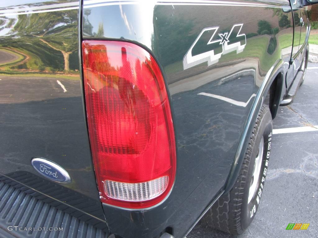 2001 F150 XLT SuperCab 4x4 - Dark Highland Green Metallic / Medium Parchment photo #20