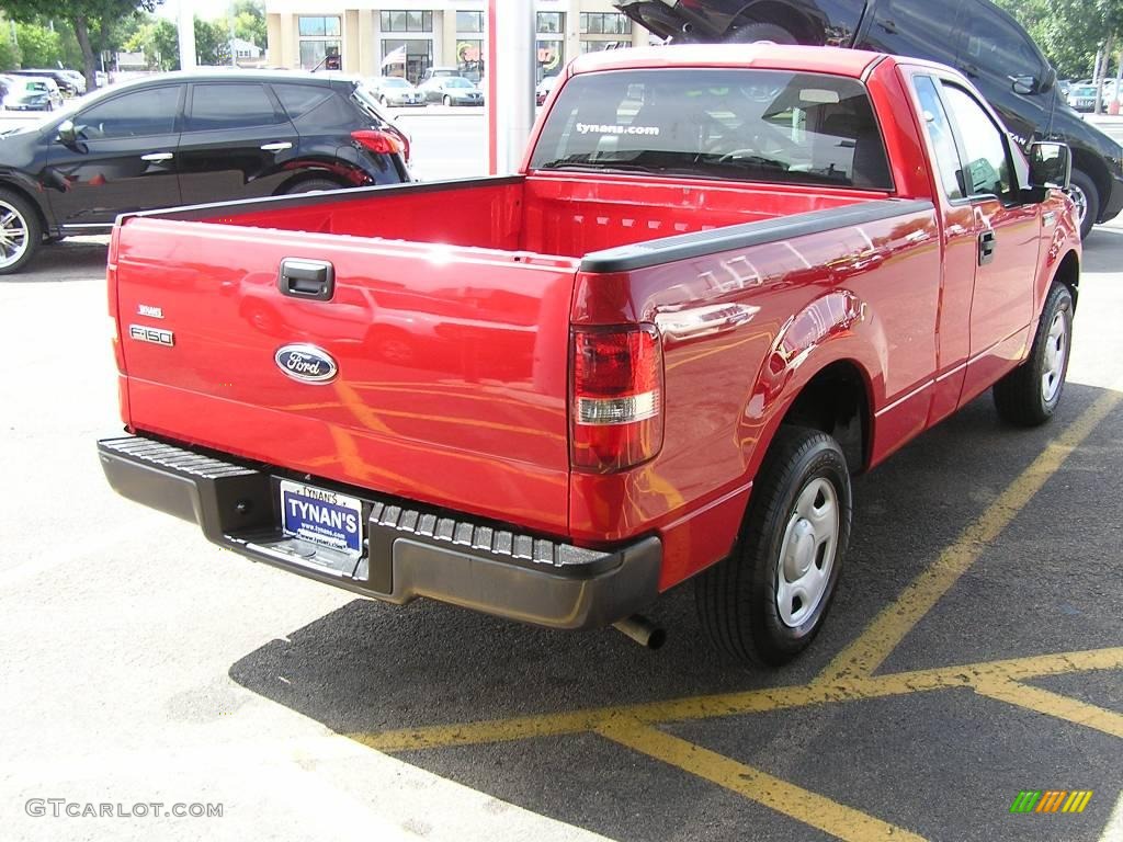 2005 F150 XL Regular Cab - Bright Red / Medium Flint Grey photo #6