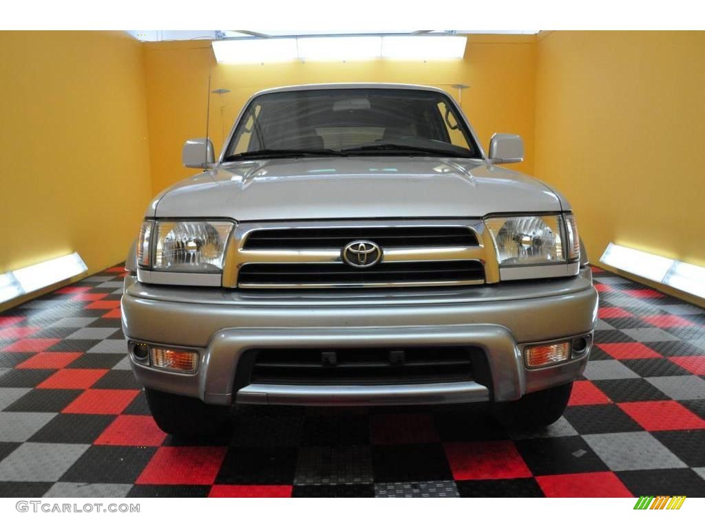1999 4Runner Limited 4x4 - Natural White / Oak photo #2