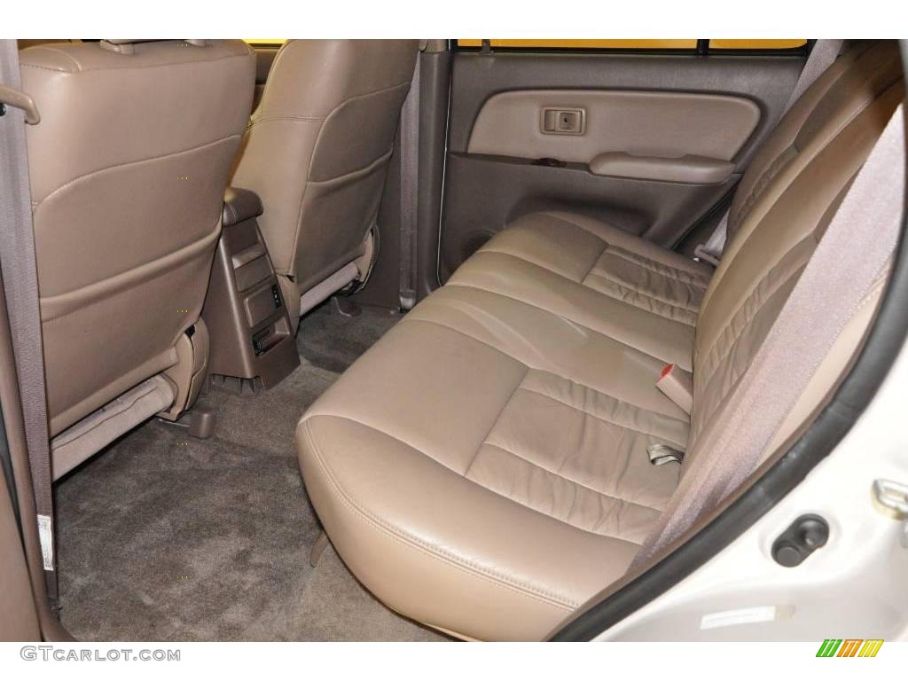 1999 4Runner Limited 4x4 - Natural White / Oak photo #14