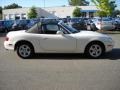 White - MX-5 Miata Roadster Photo No. 4