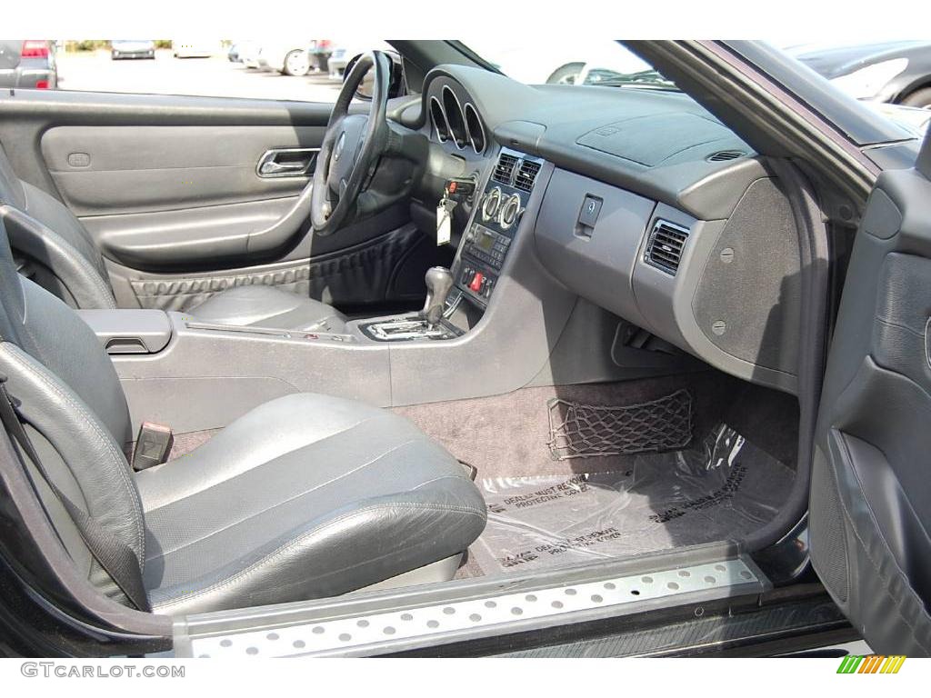 1999 SLK 230 Kompressor Roadster - Black / Charcoal photo #12