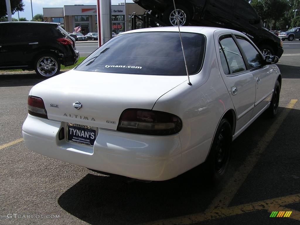1997 Altima  - Cloud White / Tan photo #6