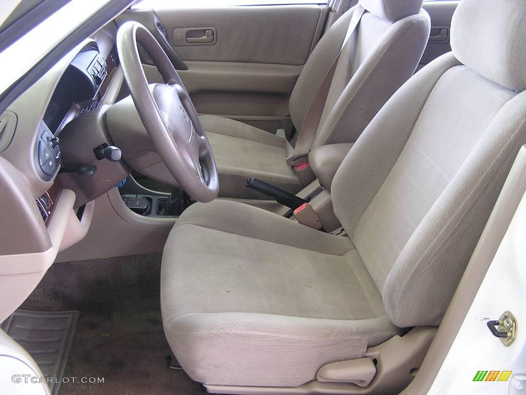 1997 Altima  - Cloud White / Tan photo #7