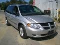 Bright Silver Metallic 2002 Dodge Grand Caravan eL