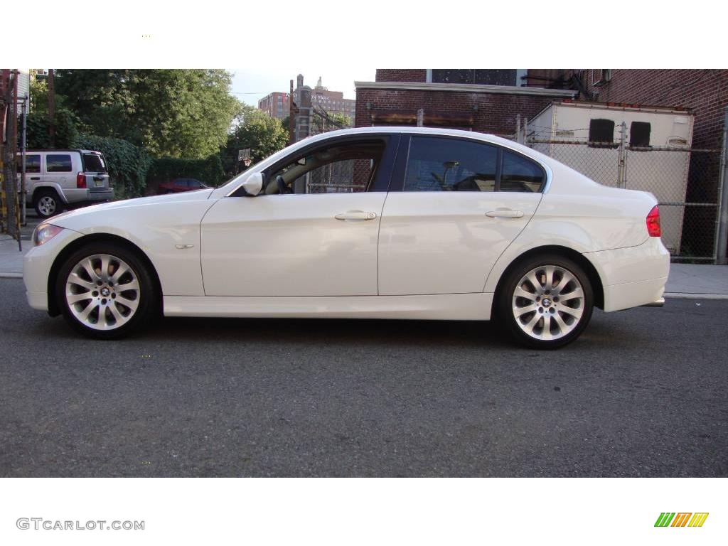 2006 3 Series 330i Sedan - Alpine White / Beige photo #6