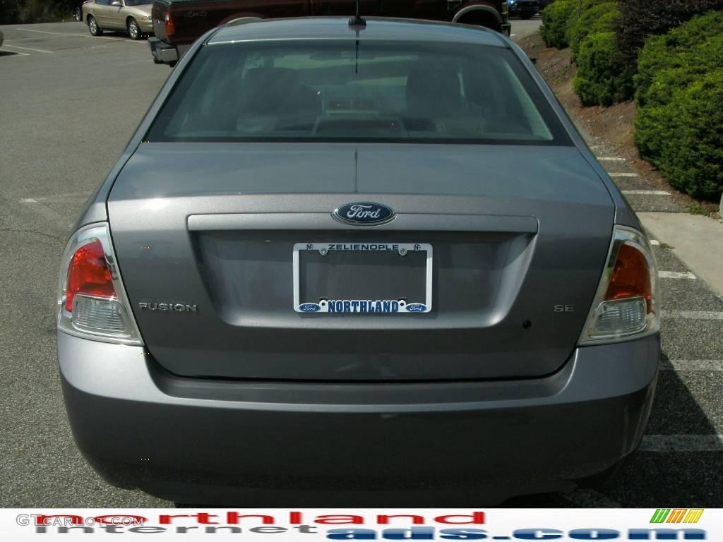 2007 Fusion SE - Tungsten Grey Metallic / Charcoal Black photo #7