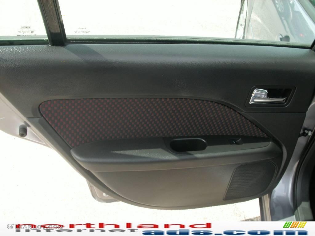 2007 Fusion SE - Tungsten Grey Metallic / Charcoal Black photo #13