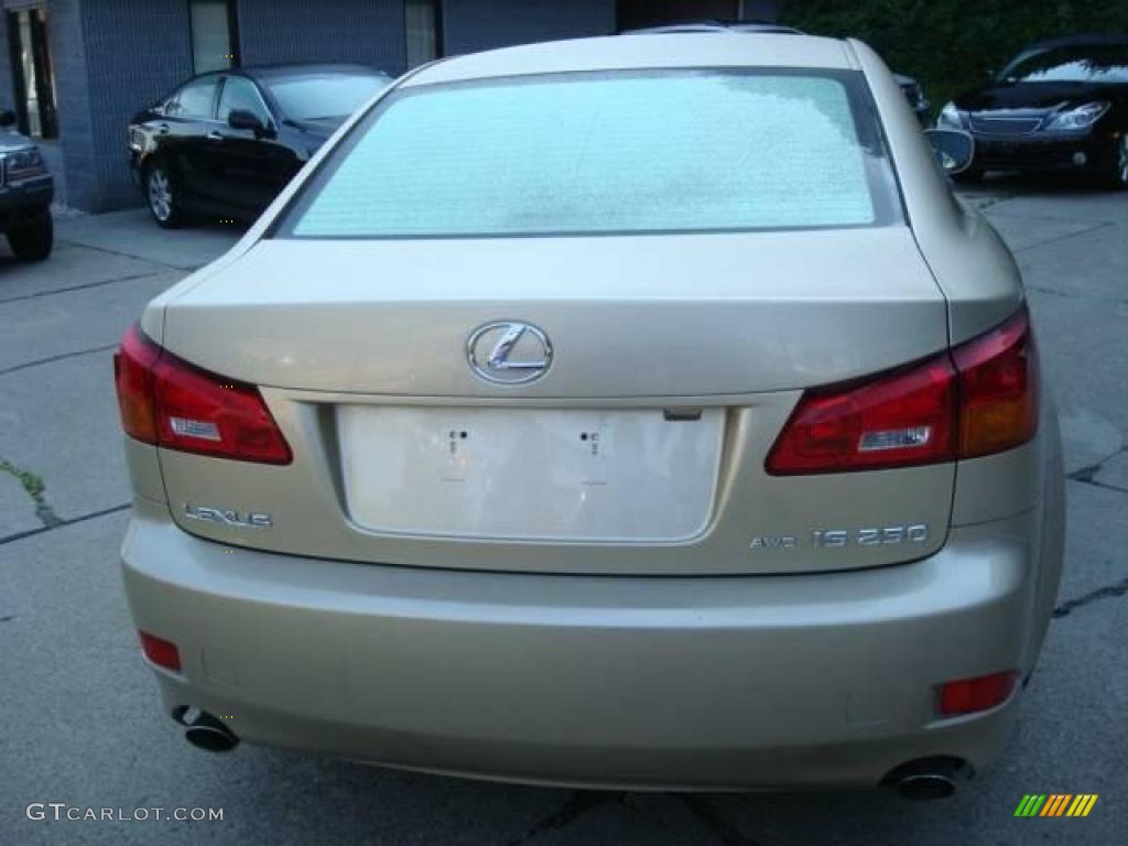 2006 IS 250 AWD - Mystic Gold Metallic / Cashmere Beige photo #3