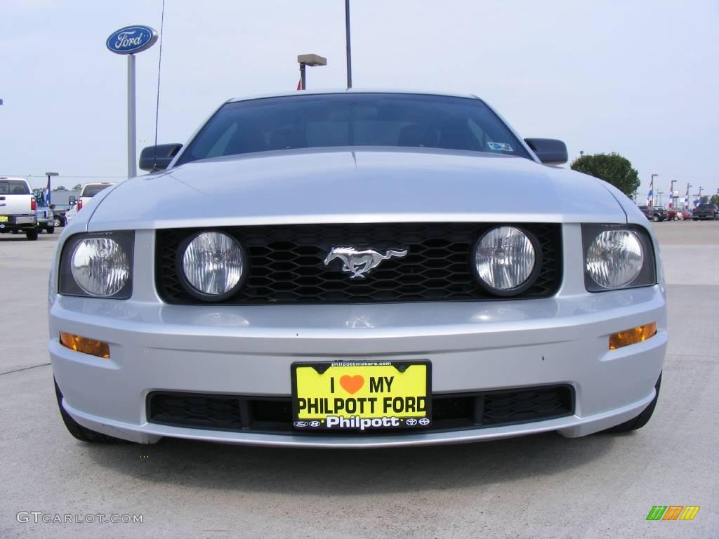2007 Mustang GT Premium Coupe - Satin Silver Metallic / Dark Charcoal photo #9