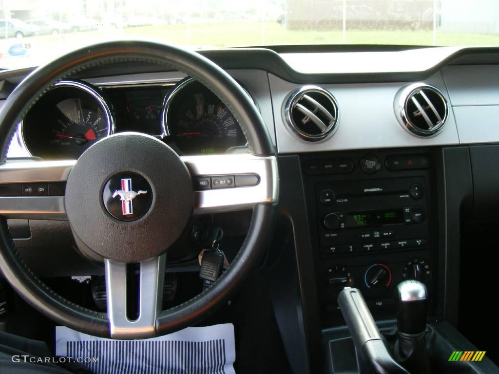 2007 Mustang GT Premium Coupe - Satin Silver Metallic / Dark Charcoal photo #40