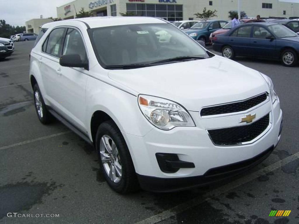 2010 Equinox LS - Summit White / Jet Black/Light Titanium photo #5