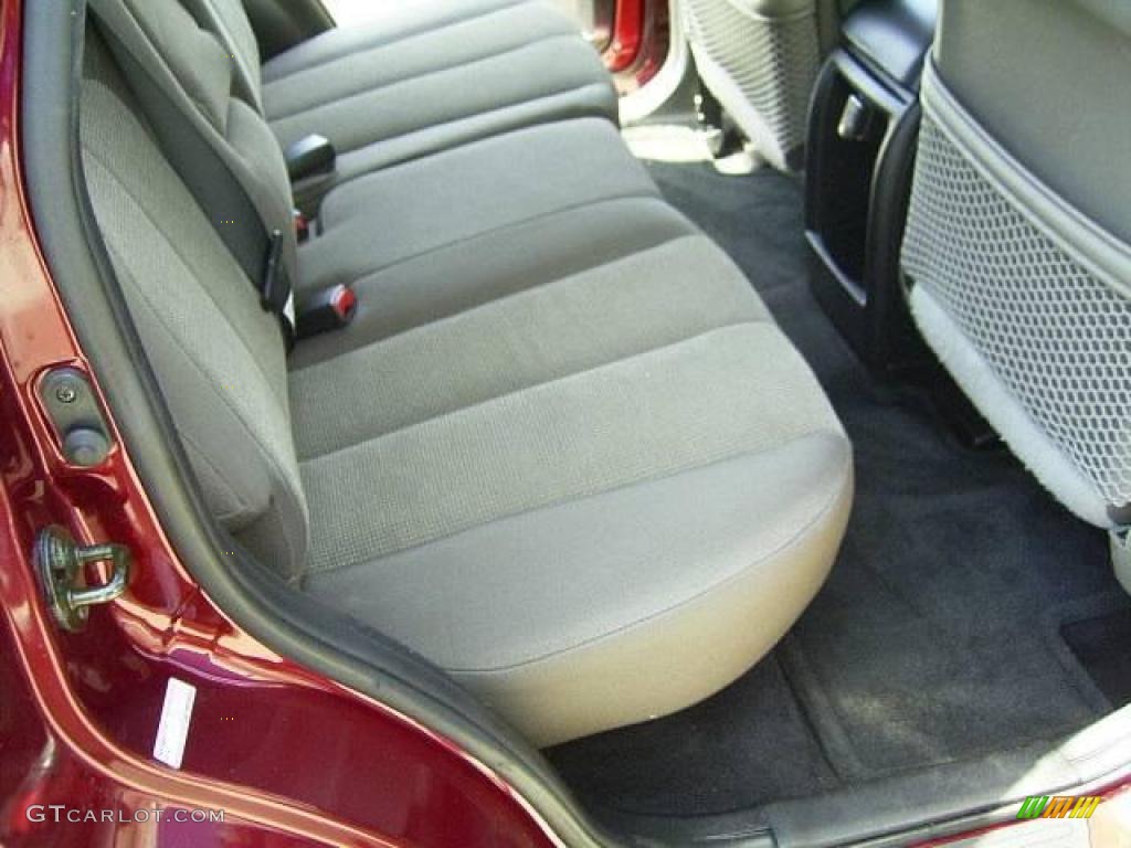 2004 Endeavor XLS - Ultra Red Pearl / Charcoal Gray photo #15