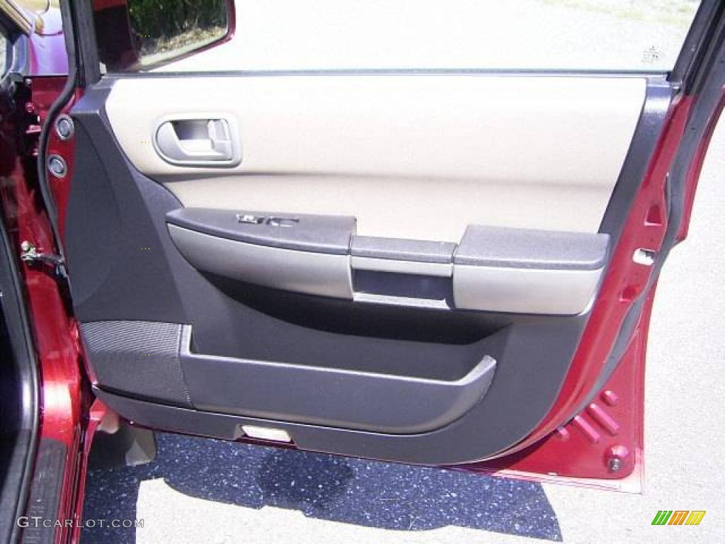 2004 Endeavor XLS - Ultra Red Pearl / Charcoal Gray photo #17