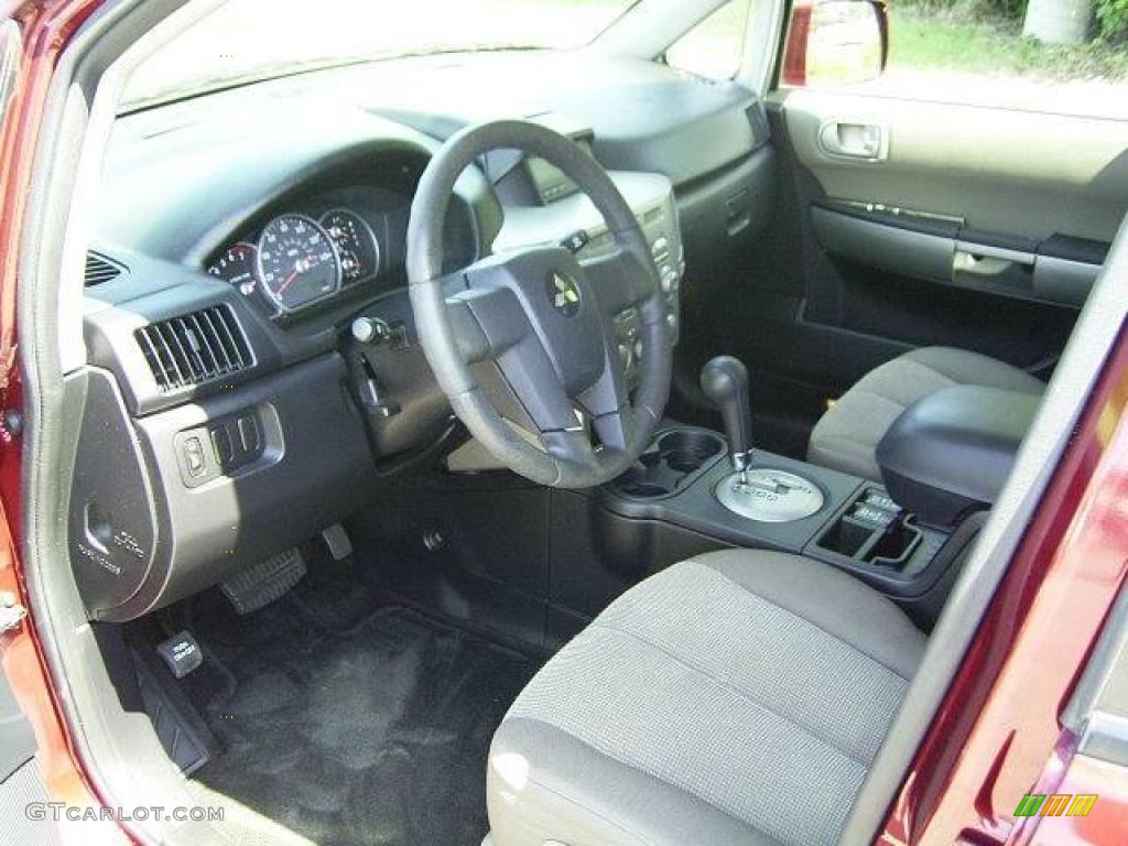 2004 Endeavor XLS - Ultra Red Pearl / Charcoal Gray photo #26
