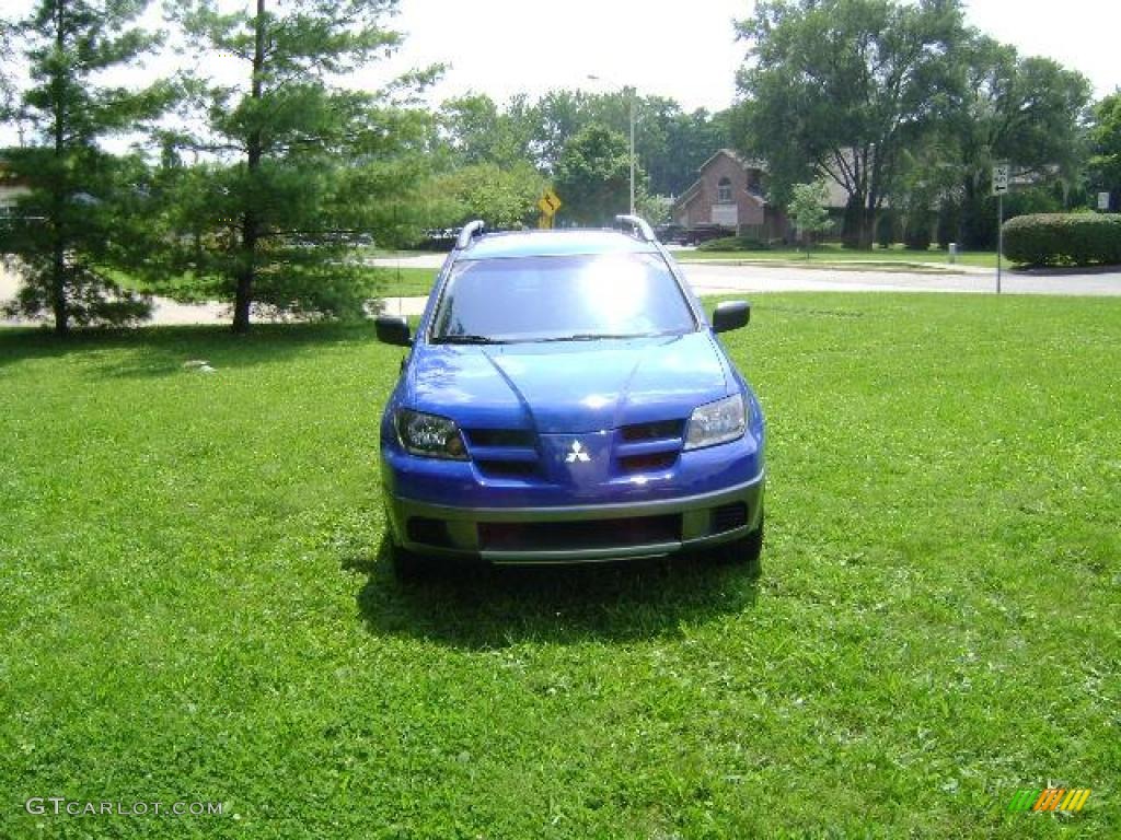 2004 Outlander LS AWD - Pacific Blue / Charcoal photo #3