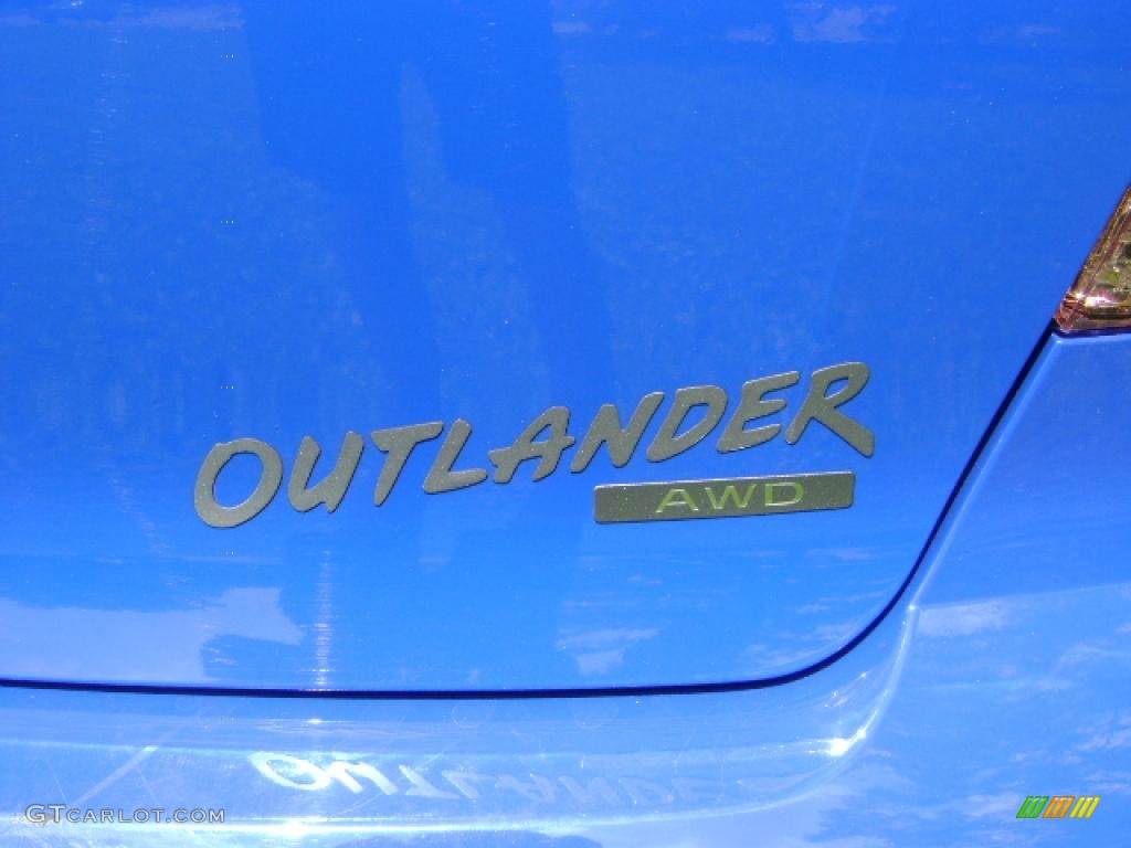2004 Outlander LS AWD - Pacific Blue / Charcoal photo #9