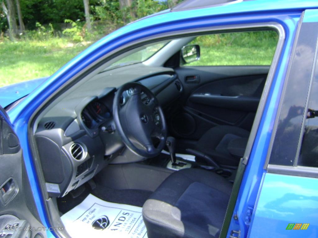 2004 Outlander LS AWD - Pacific Blue / Charcoal photo #14