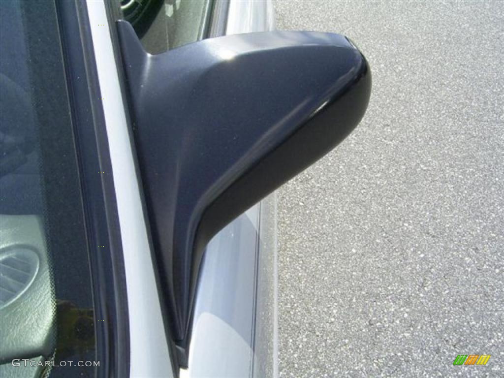 1999 Civic VP Sedan - Vogue Silver Metallic / Dark Gray photo #3