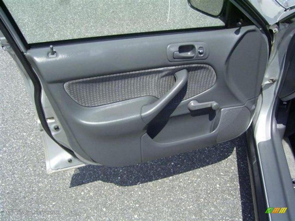 1999 Civic VP Sedan - Vogue Silver Metallic / Dark Gray photo #16