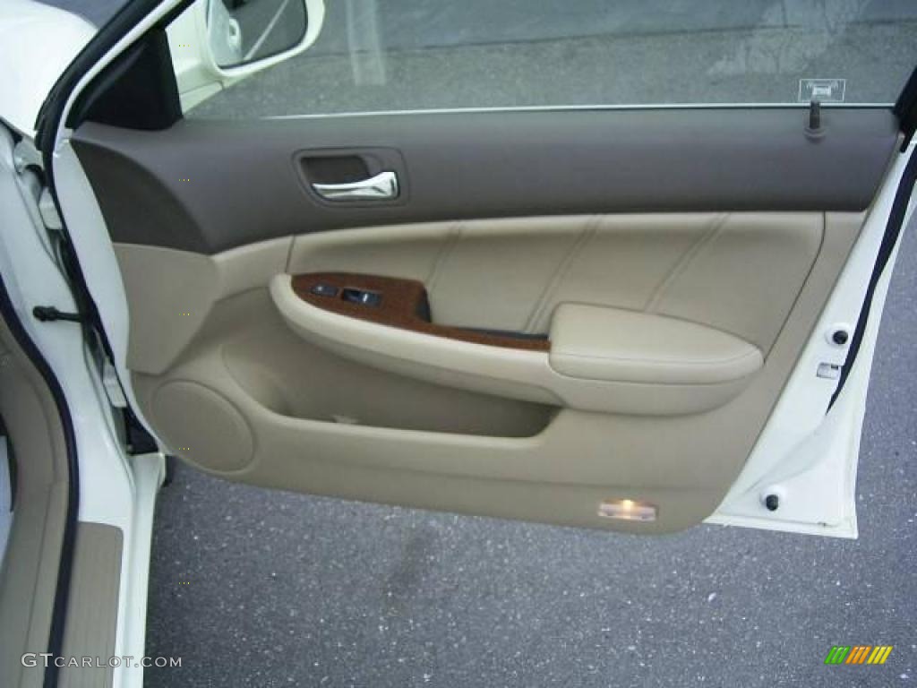 2006 Accord Hybrid Sedan - Premium White Pearl / Ivory photo #25