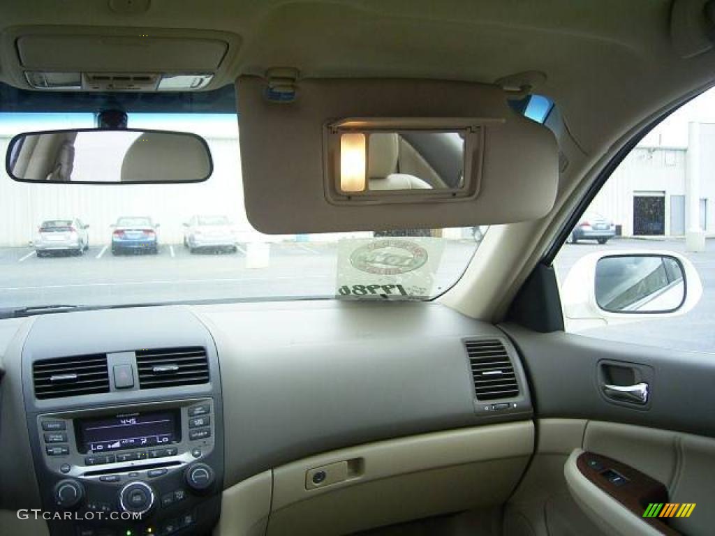 2006 Accord Hybrid Sedan - Premium White Pearl / Ivory photo #35