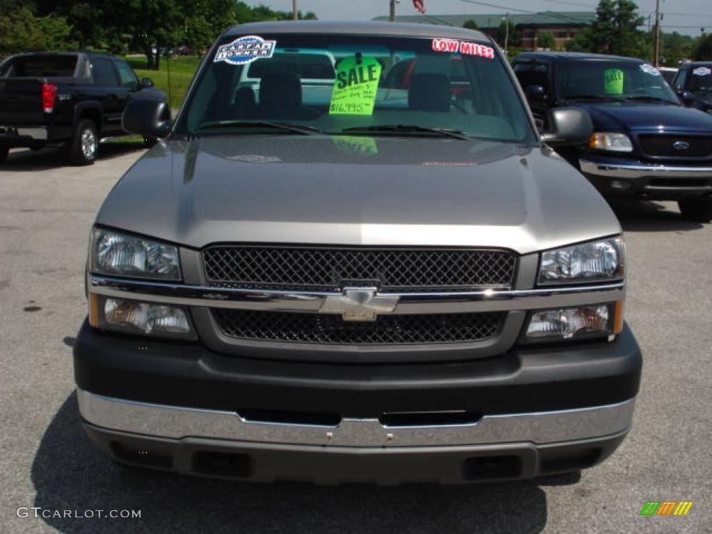 2003 Silverado 2500HD Regular Cab 4x4 - Light Pewter Metallic / Dark Charcoal photo #14