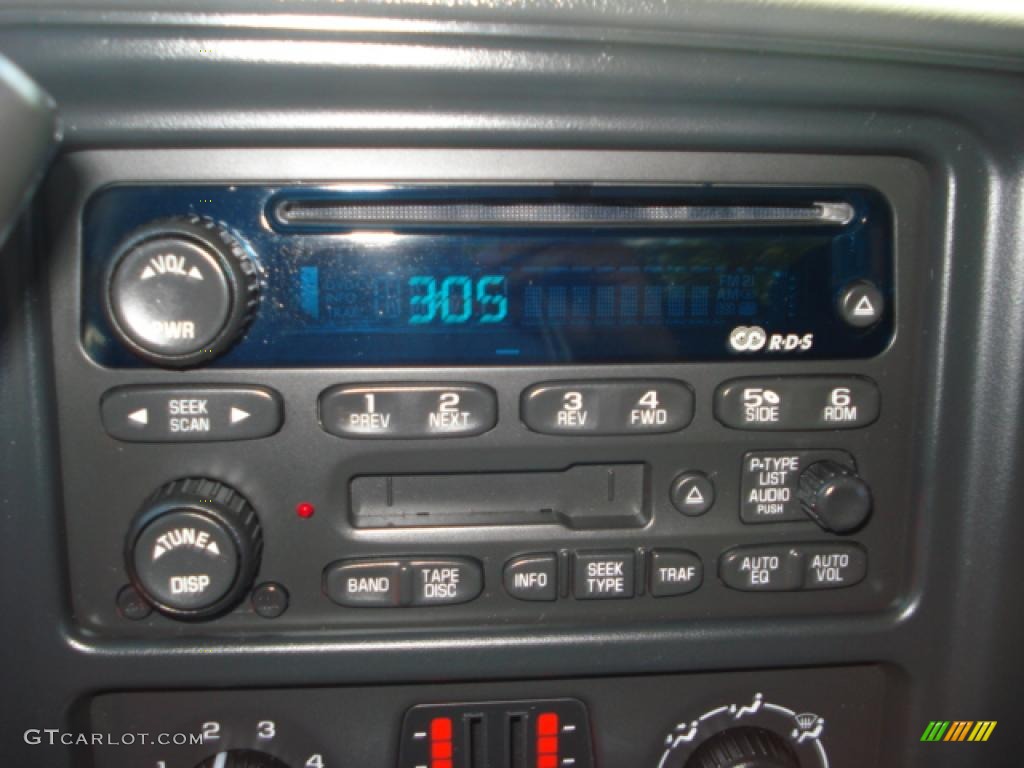 2003 Silverado 1500 LS Extended Cab 4x4 - Light Pewter Metallic / Dark Charcoal photo #19