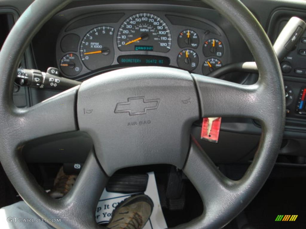 2003 Silverado 2500HD Regular Cab 4x4 - Light Pewter Metallic / Dark Charcoal photo #37