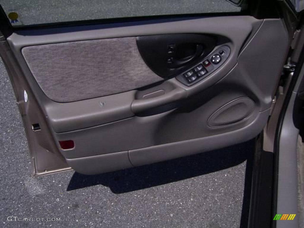 2000 Malibu LS Sedan - Sandrift Metallic / Gray photo #9